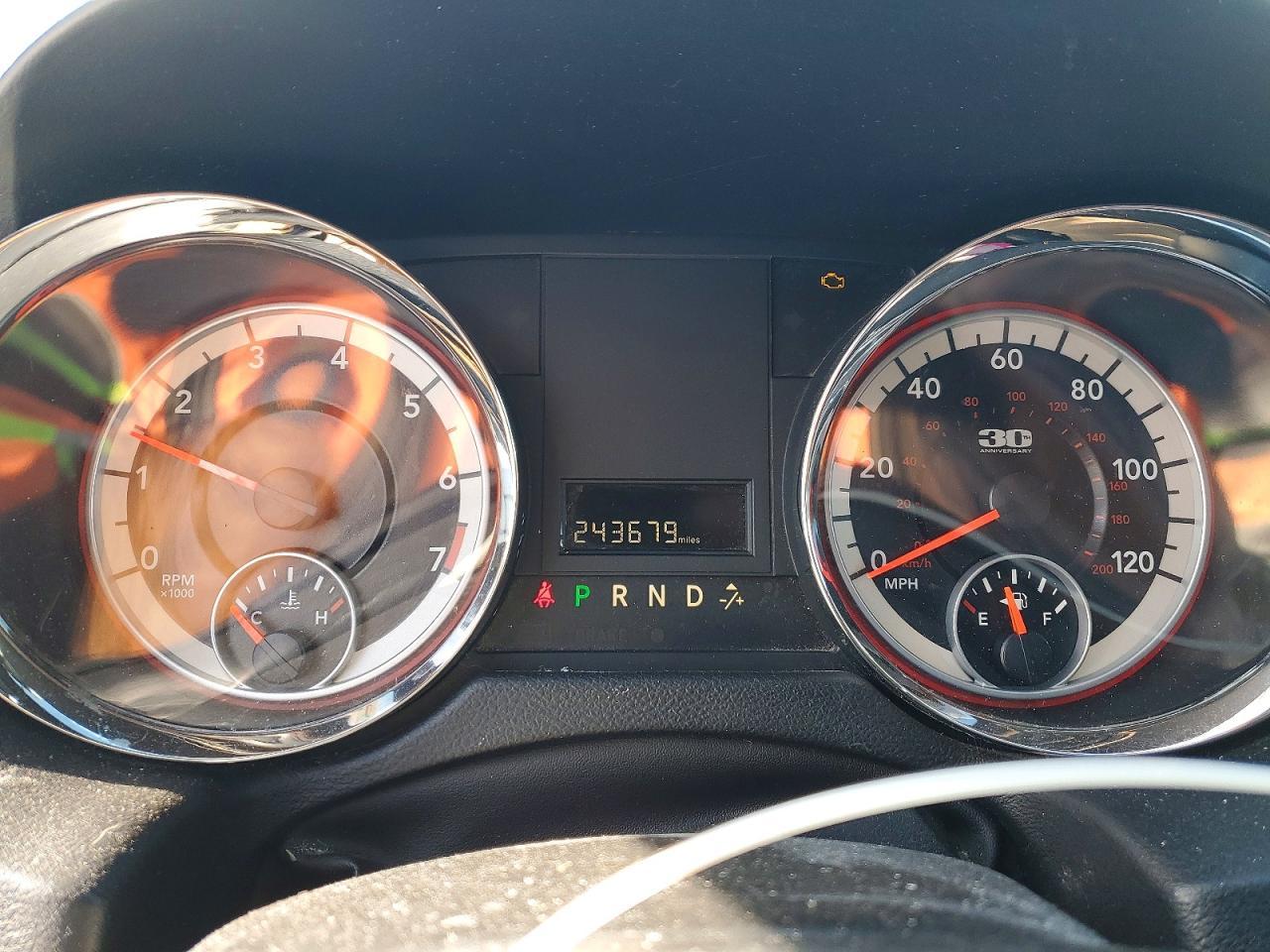 2014 Dodge Grand Caravan Sxt - zdjęcie 9