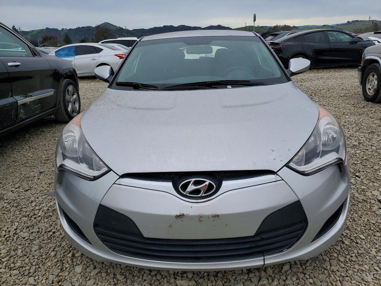 2016 Hyundai Veloster - zdjęcie 5