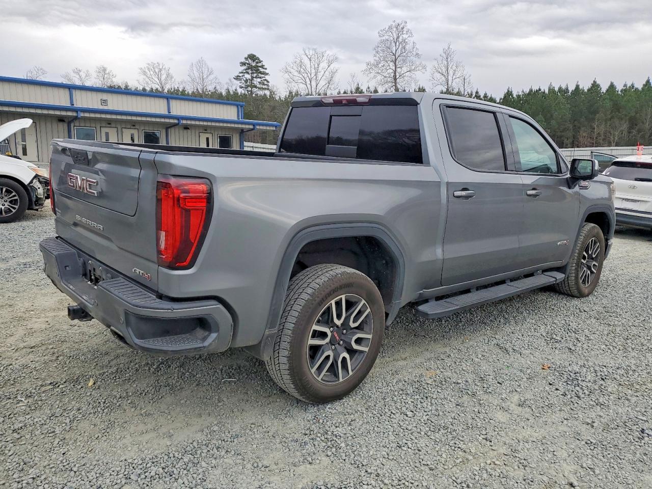 2019 GMC Sierra K1500 At4 - zdjęcie 3
