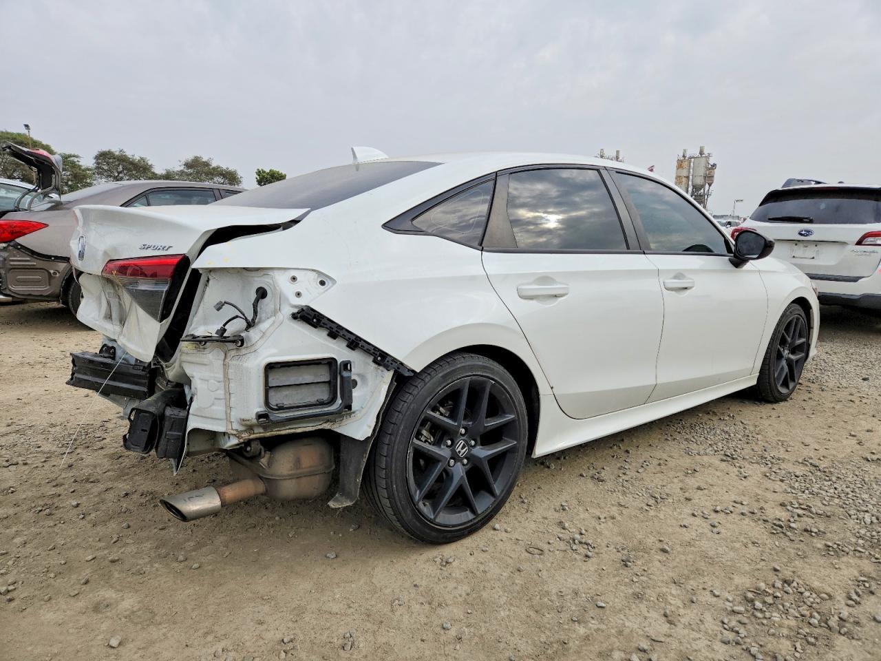 2023 Honda Civic Sport - zdjęcie 3