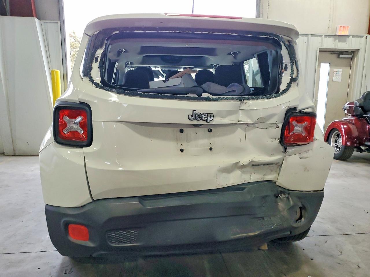 2016 Jeep Renegade Sport - zdjęcie 6