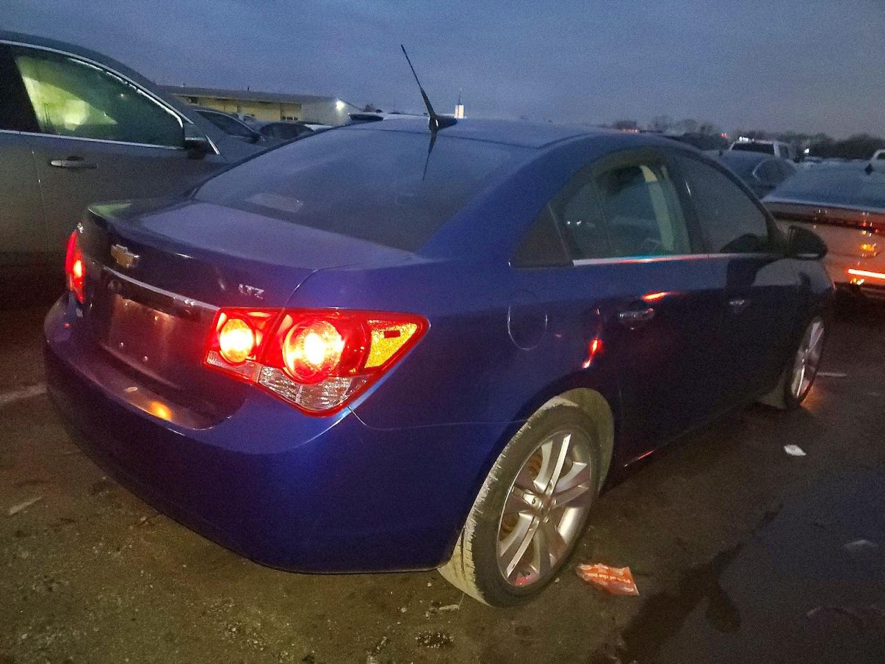 2013 Chevrolet Cruze Ltz - zdjęcie 3