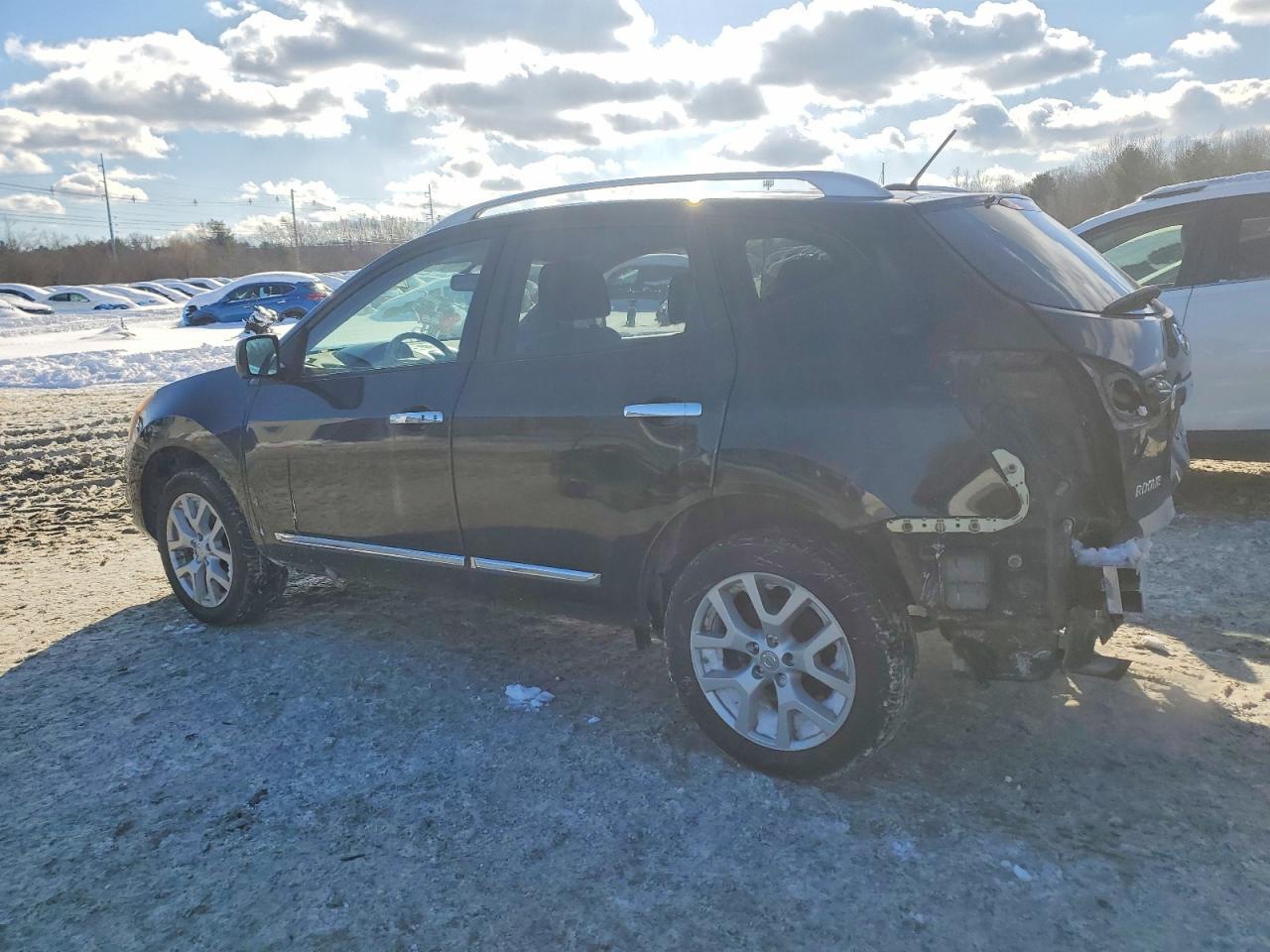 2013 Nissan Rogue S - zdjęcie 2