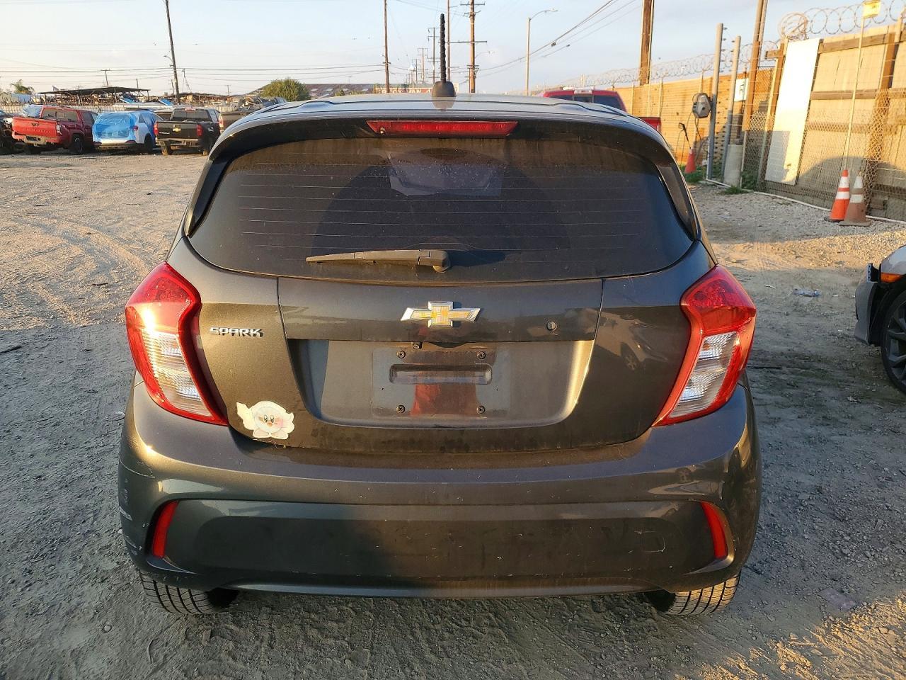 2017 Chevrolet Spark Ls - zdjęcie 6