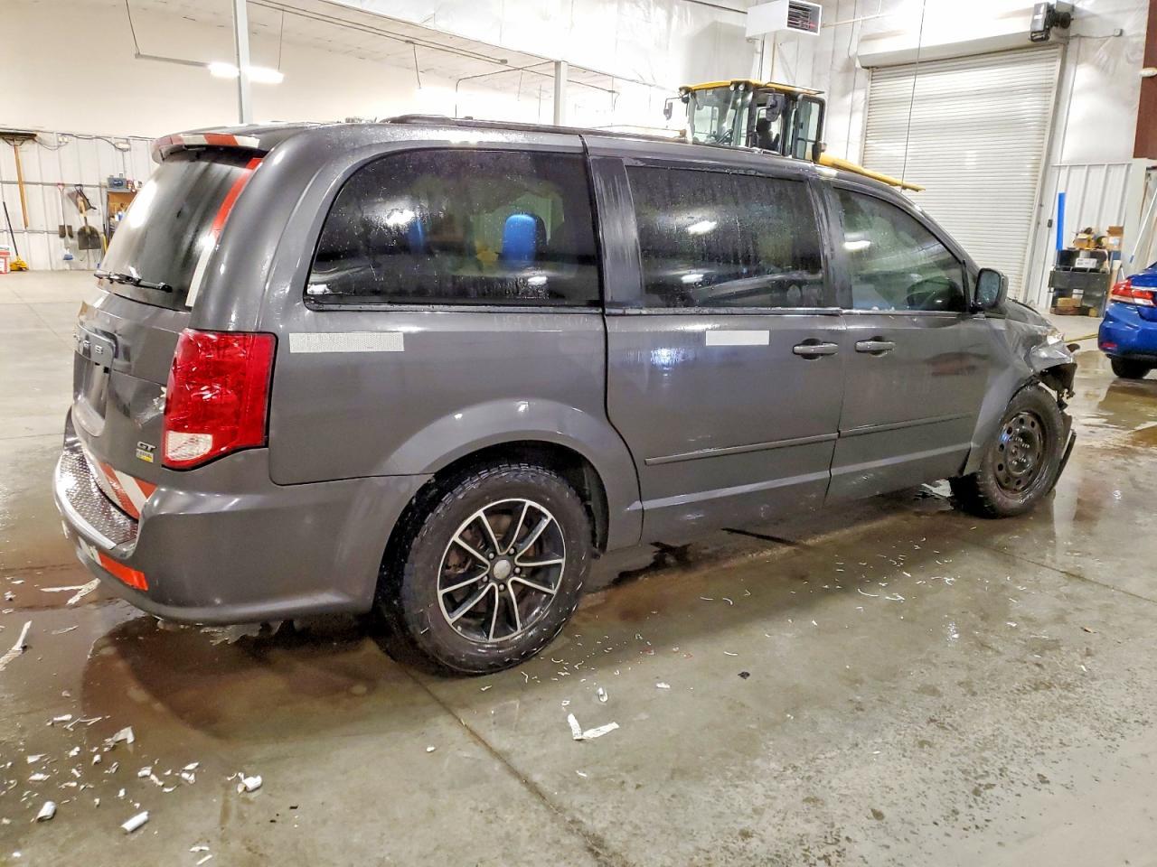 2017 Dodge Grand Caravan Gt - zdjęcie 3