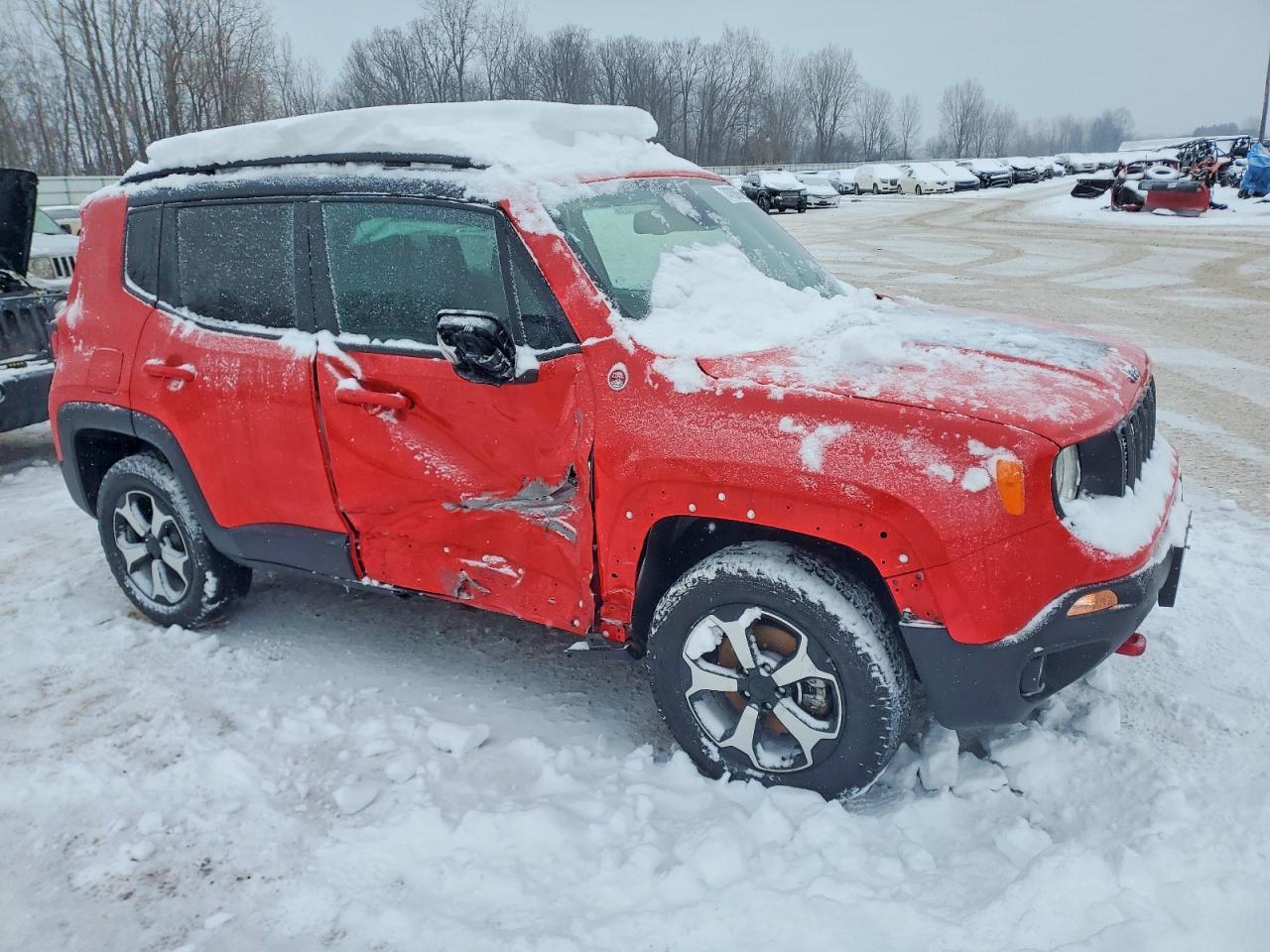 2021 Jeep Renegade Trailhawk - zdjęcie 4