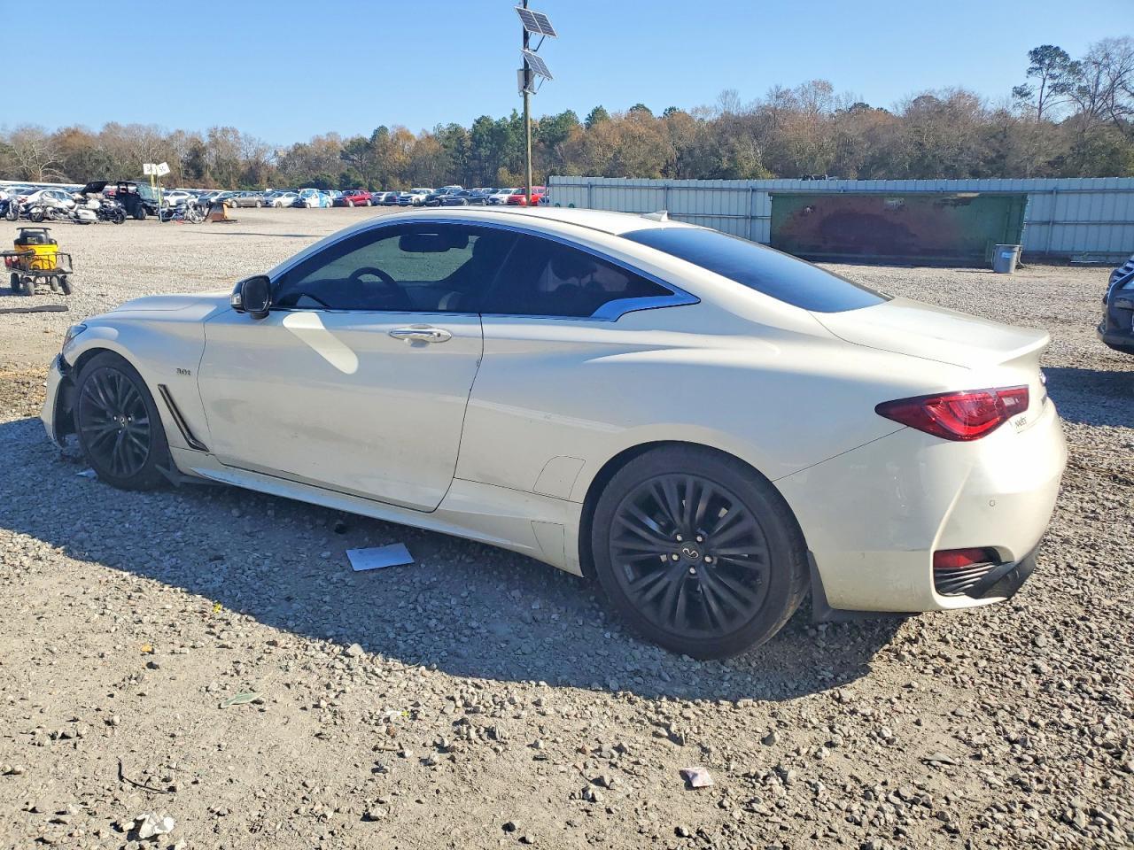 2020 Infiniti Q60 Pure - zdjęcie 2