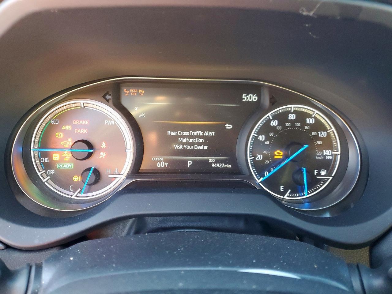 2023 Toyota Venza Le - zdjęcie 9