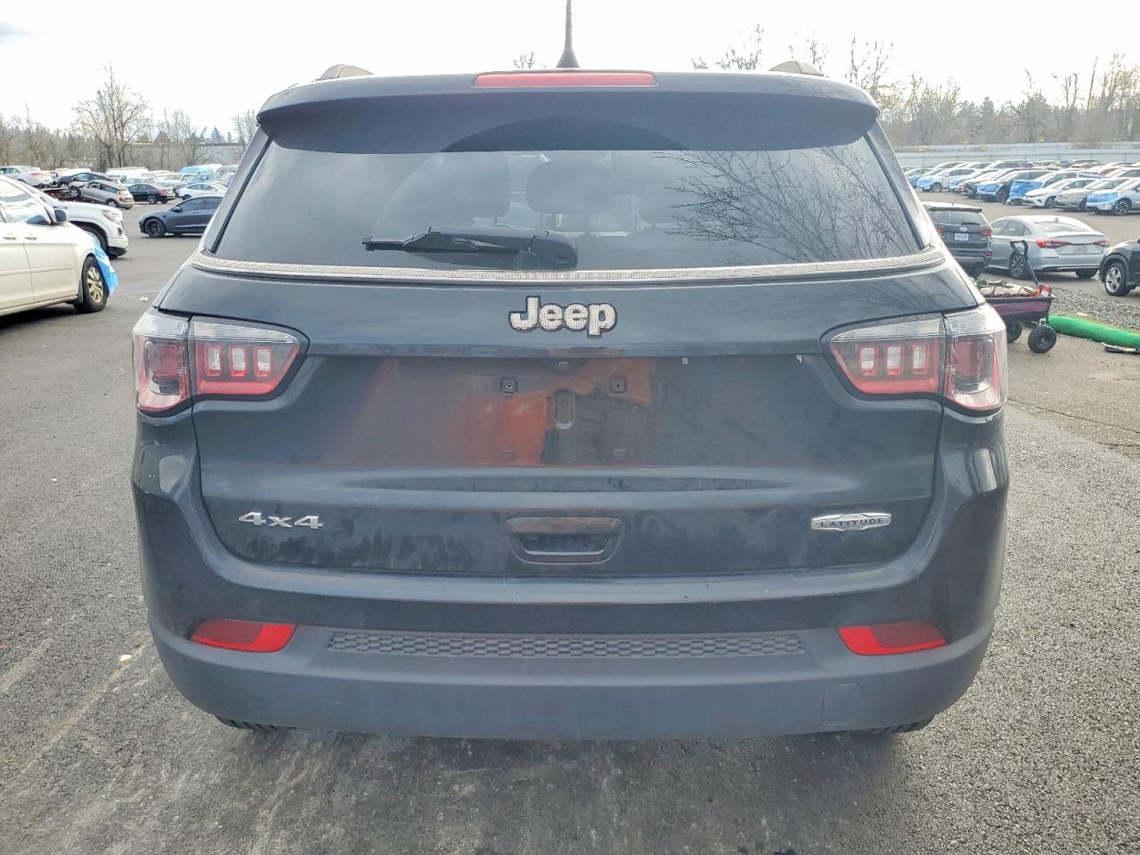 2021 Jeep Compass Latitude - zdjęcie 6