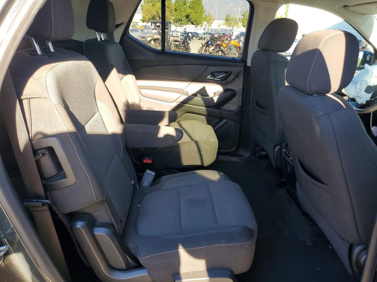 2019 Chevrolet Traverse Lt - zdjęcie 11