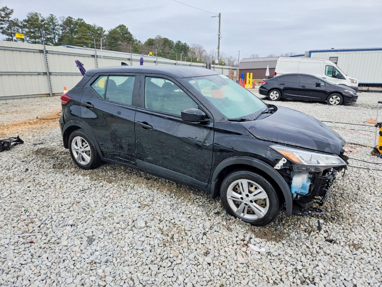 2021 Nissan Kicks S - zdjęcie 4