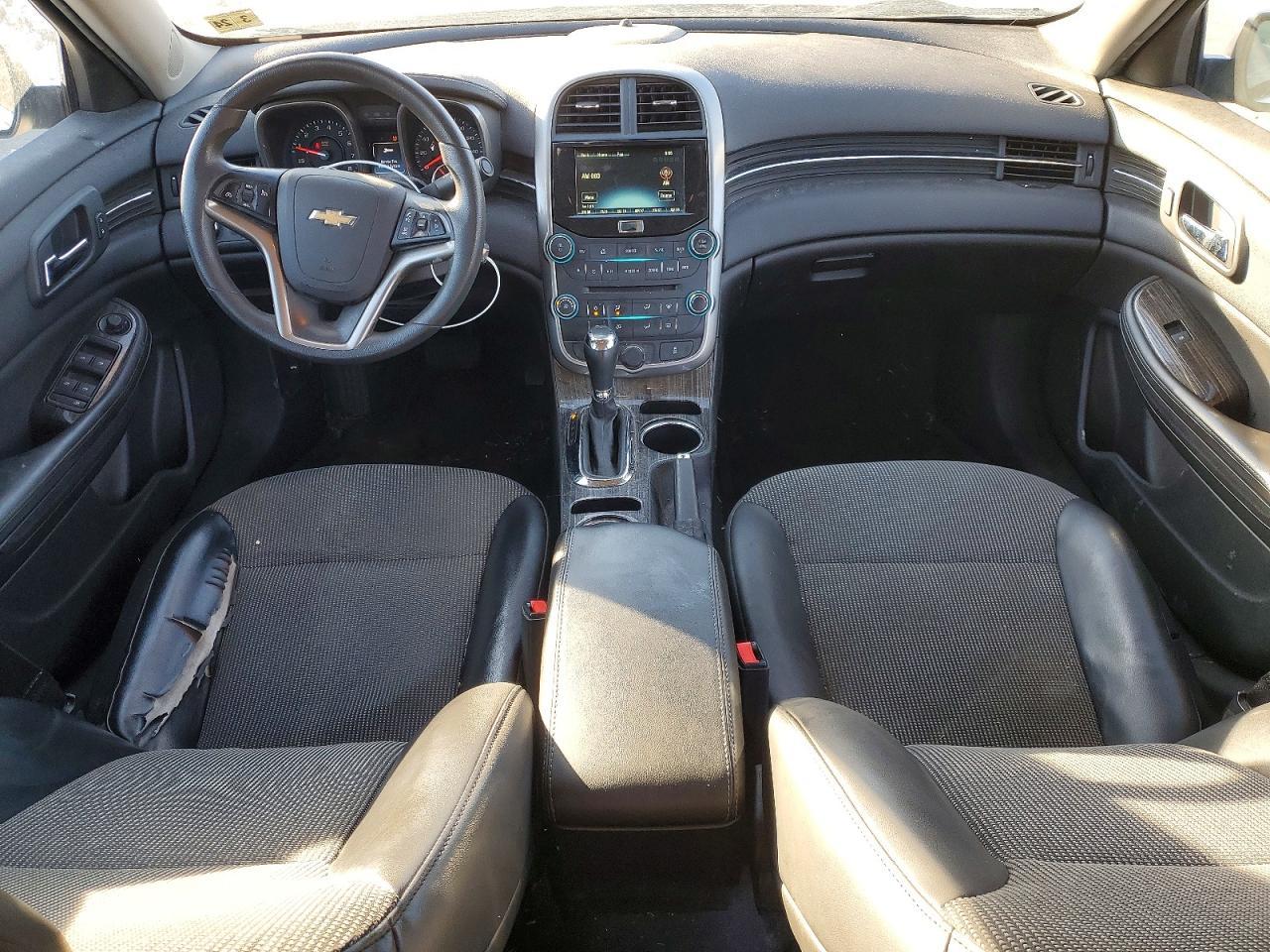 2015 Chevrolet Malibu - zdjęcie 8