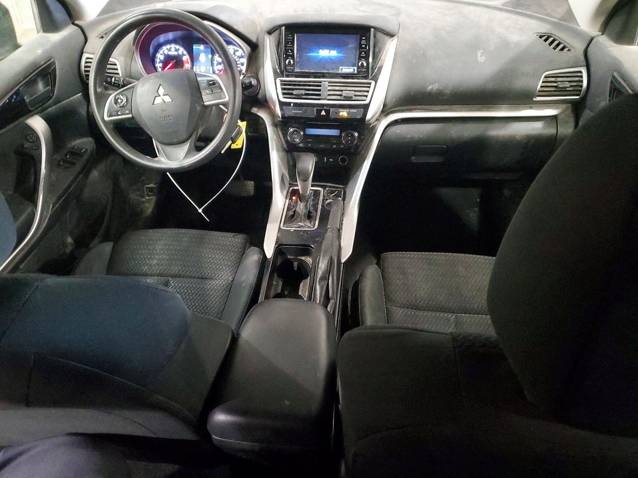 2019 Mitsubishi Eclipse Cross Es - zdjęcie 8