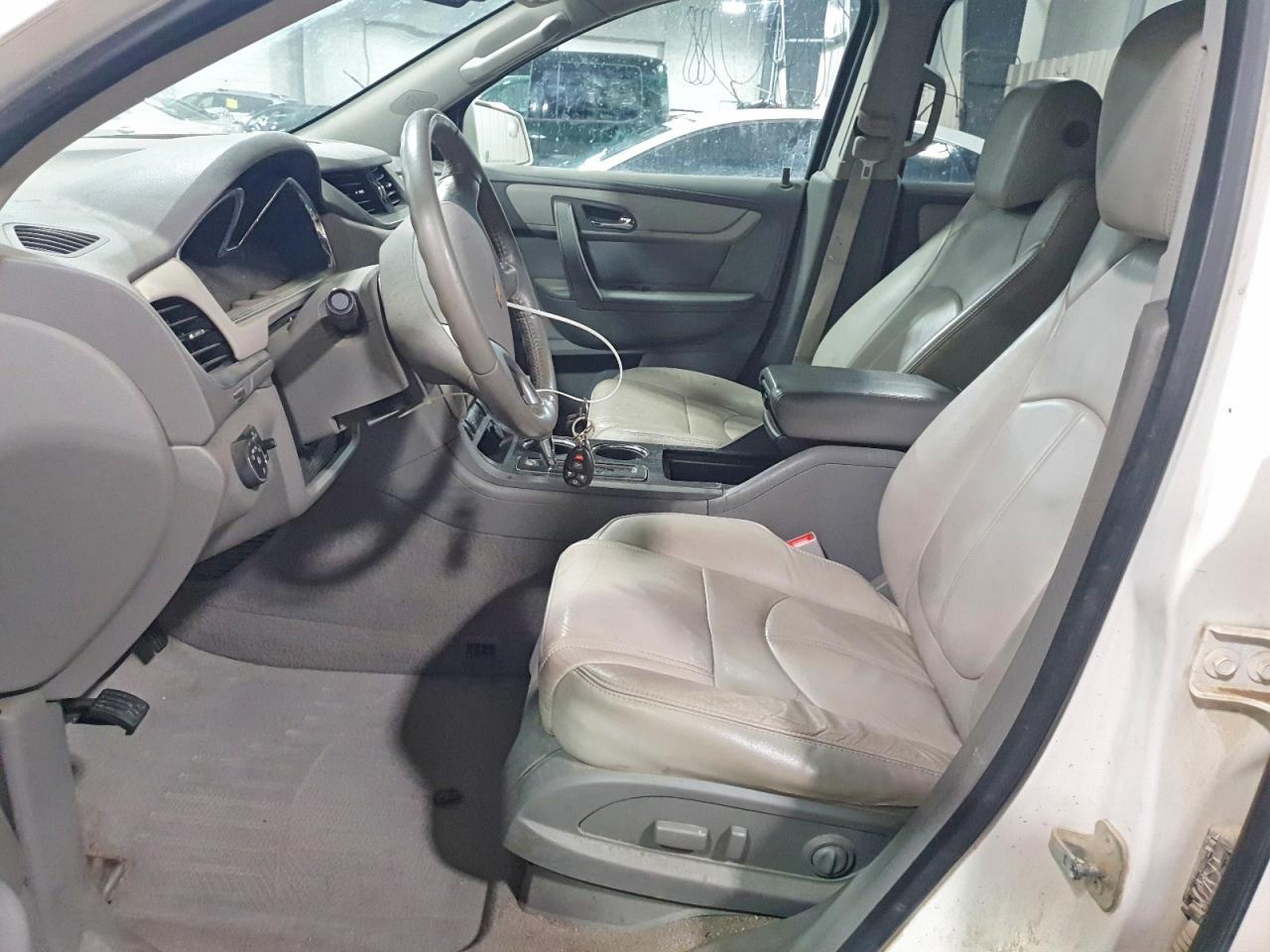 2014 Chevrolet Traverse Lt - zdjęcie 7