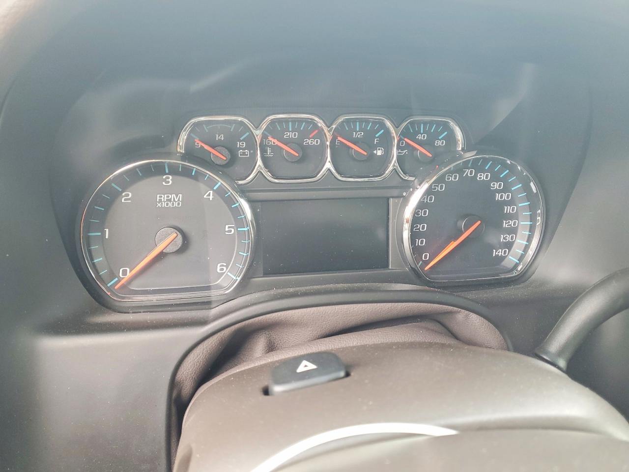 2020 Chevrolet Tahoe C1500 Lt - zdjęcie 9