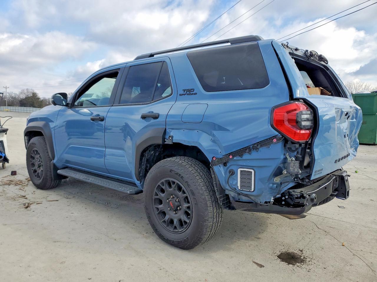 2025 Toyota 4Runner Sr5 - zdjęcie 2