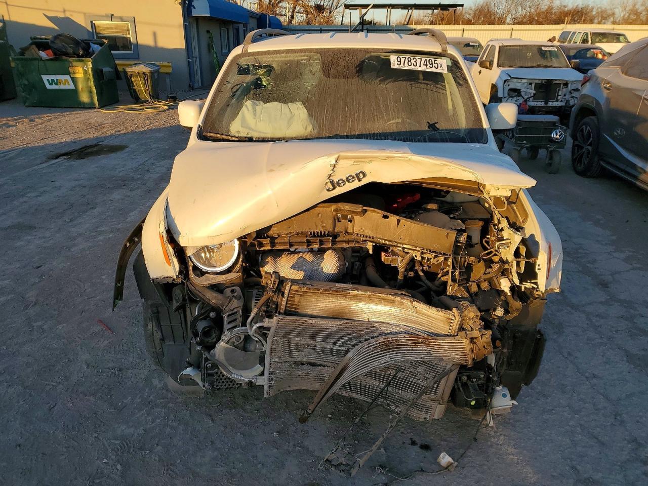 2021 Jeep Renegade Latitude - zdjęcie 5