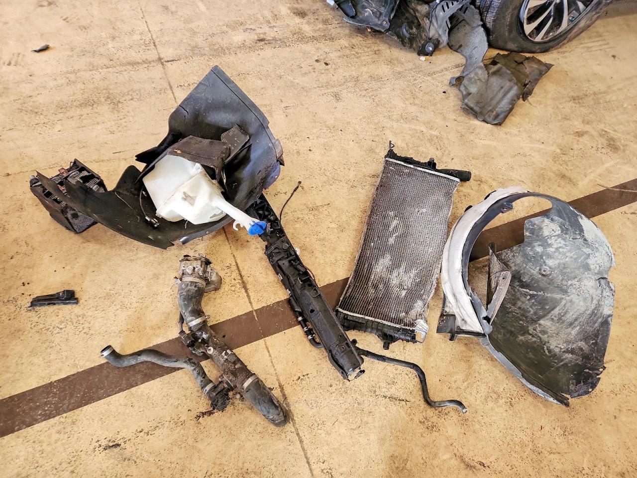 2019 Hyundai Veloster N - zdjęcie 12