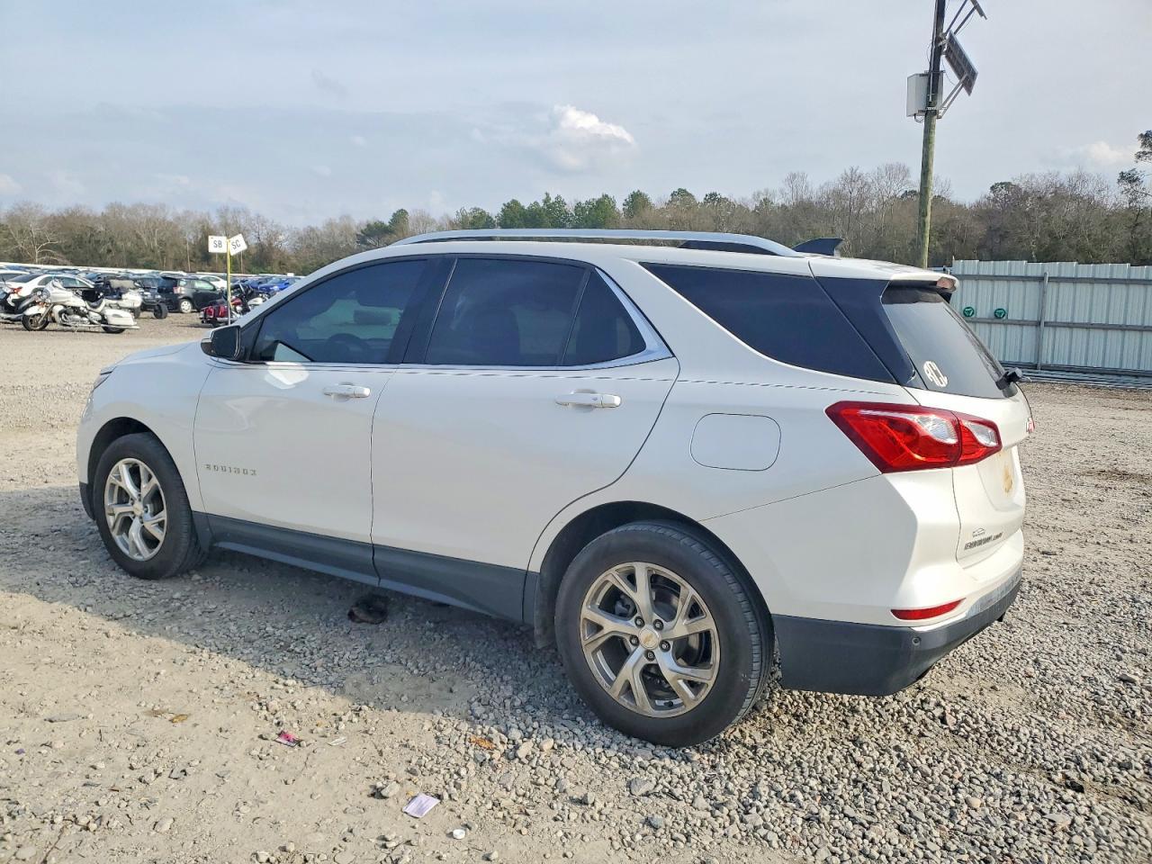 2019 Chevrolet Equinox Lt - zdjęcie 2