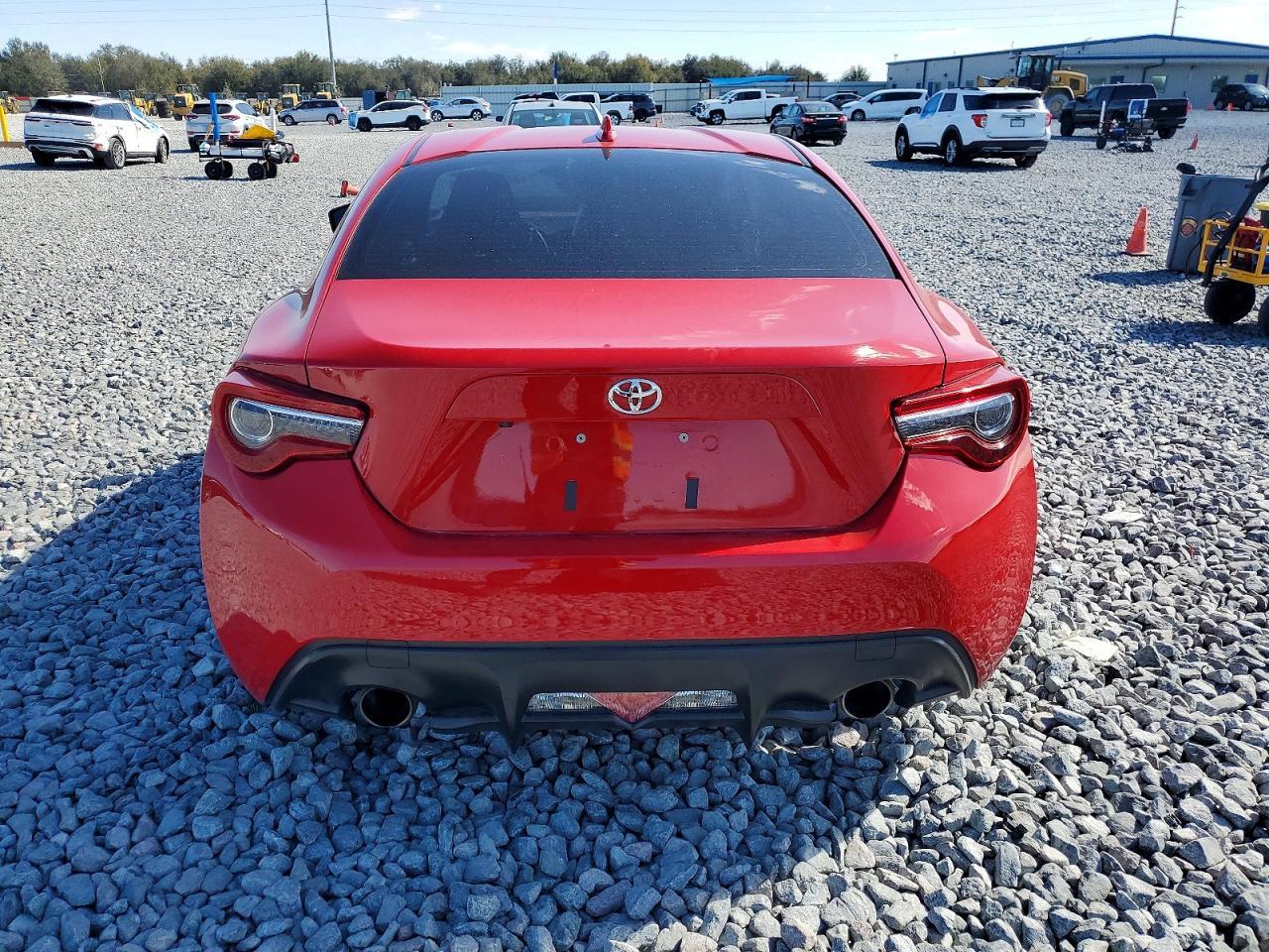 2017 Toyota 86 Base - zdjęcie 6