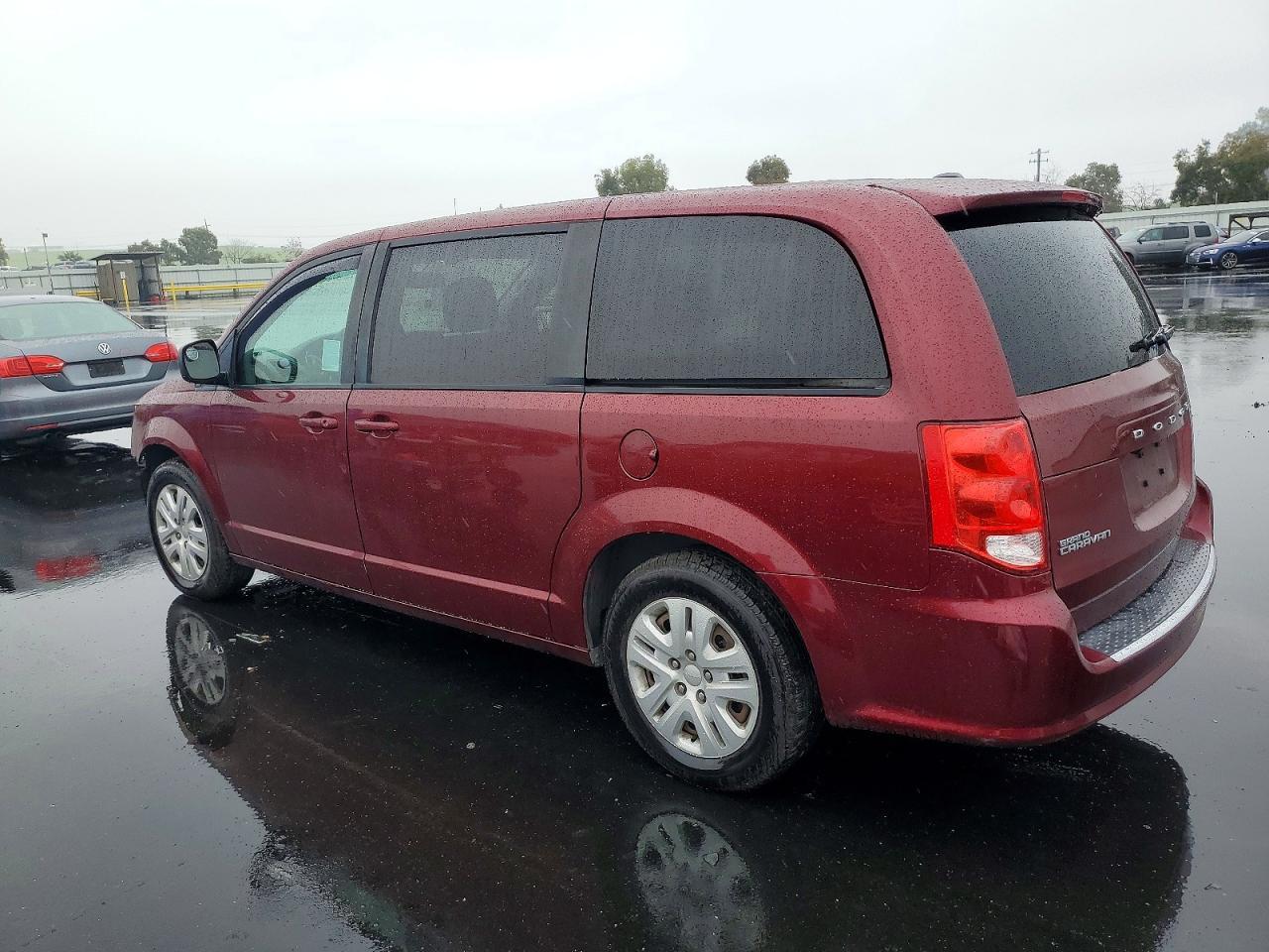 2018 Dodge Grand Caravan Se - zdjęcie 2