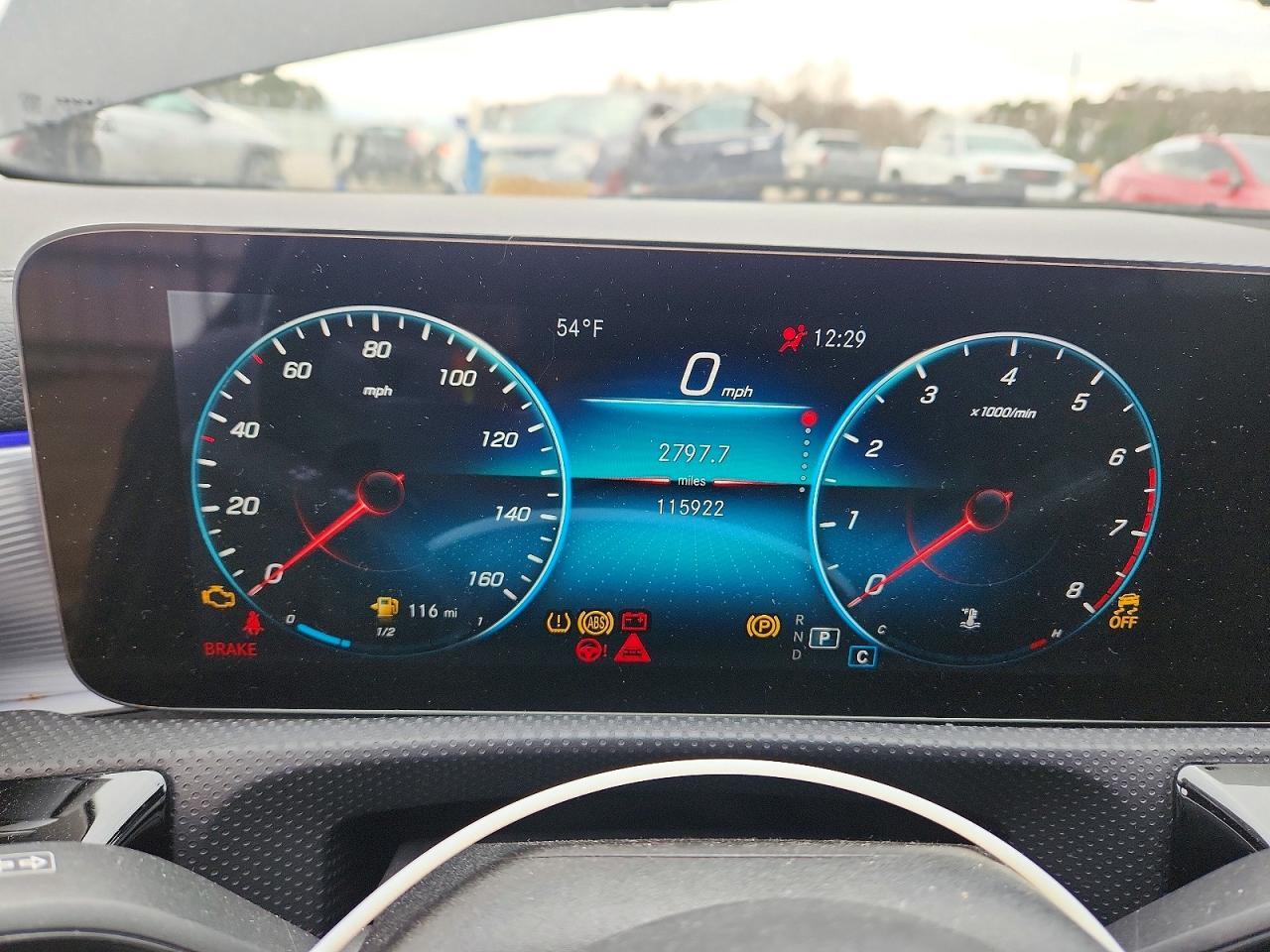 2021 Mercedes-Benz Cla 250 - zdjęcie 9