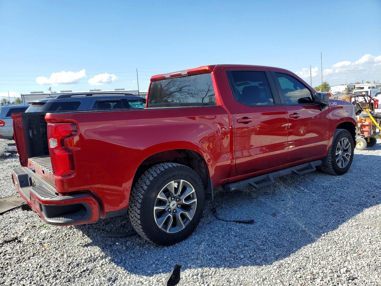 2021 Chevrolet Silverado K1500 Rst - zdjęcie 3