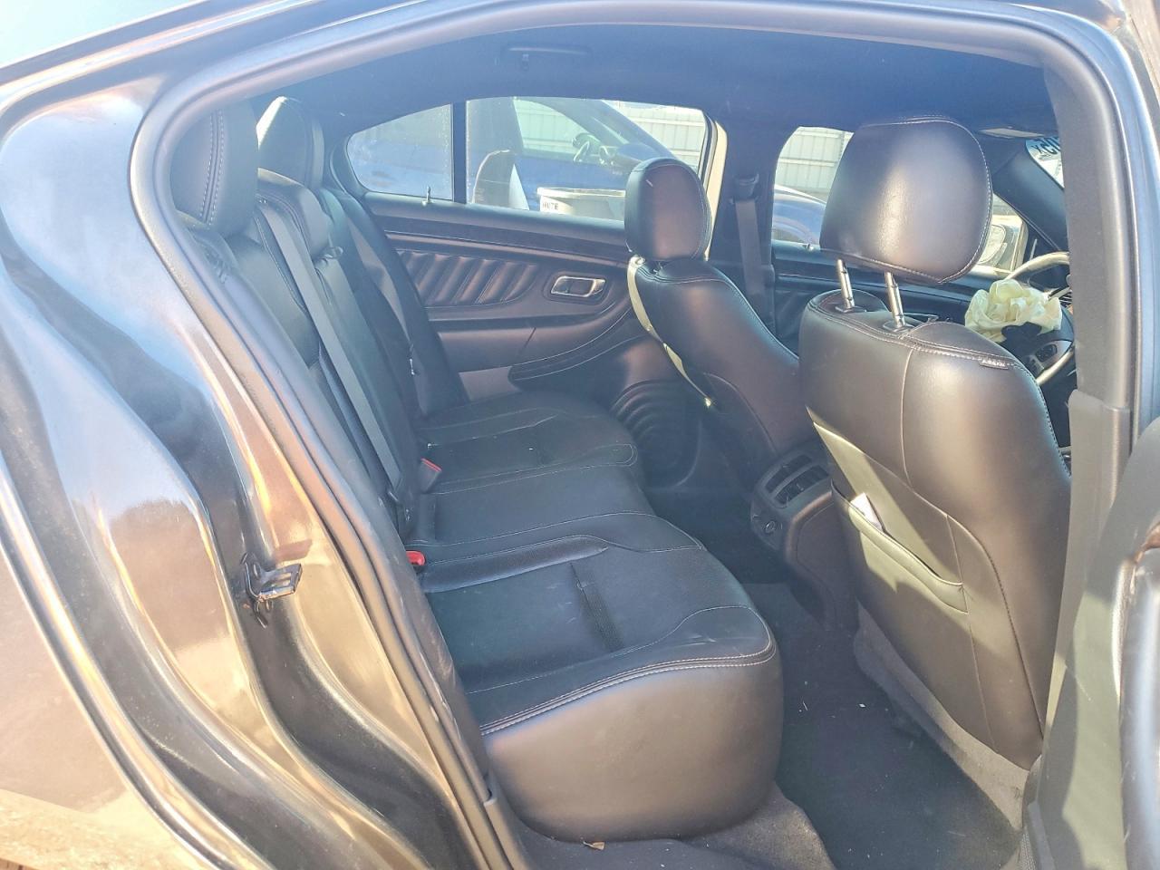 2015 Ford Taurus Limited - zdjęcie 10