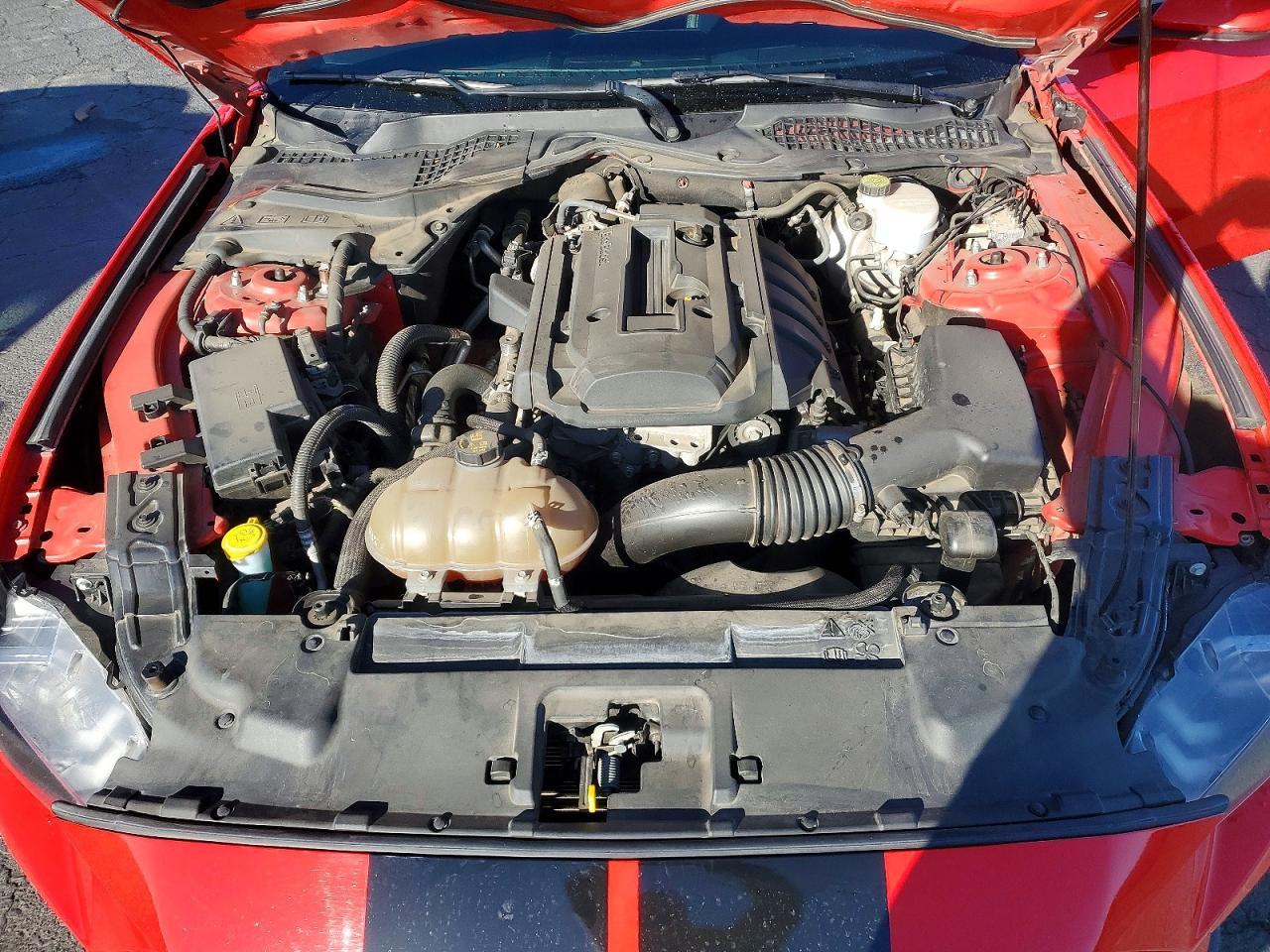 2019 Ford Mustang - zdjęcie 11