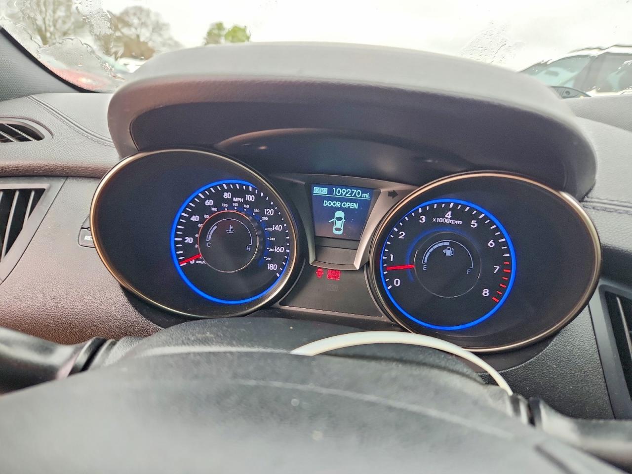 2015 Hyundai Genesis Coupe 3.8L - zdjęcie 9