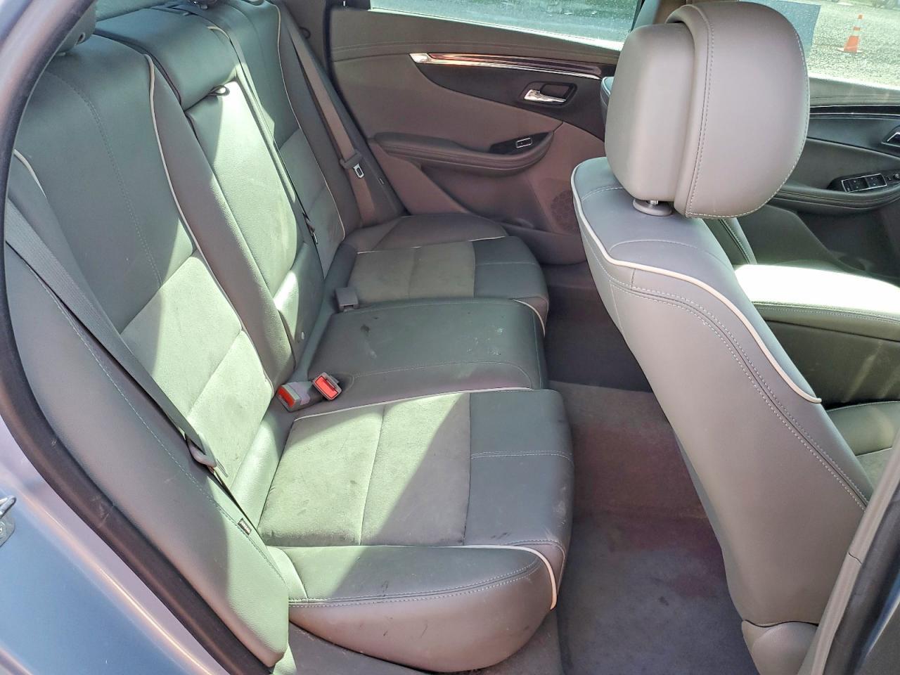 2014 Chevrolet Impala Lt - zdjęcie 10