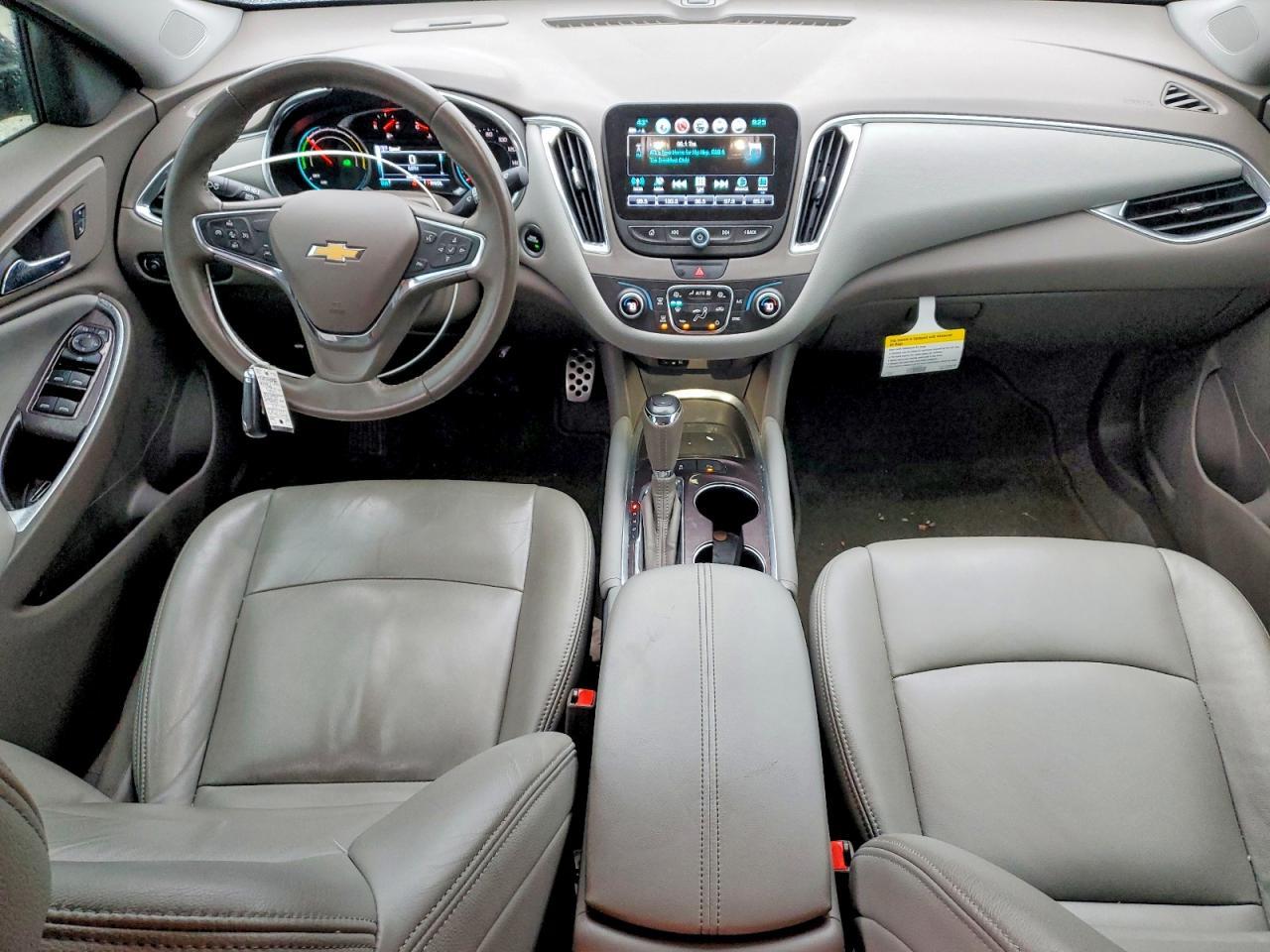 2017 Chevrolet Malibu Hybrid - zdjęcie 8