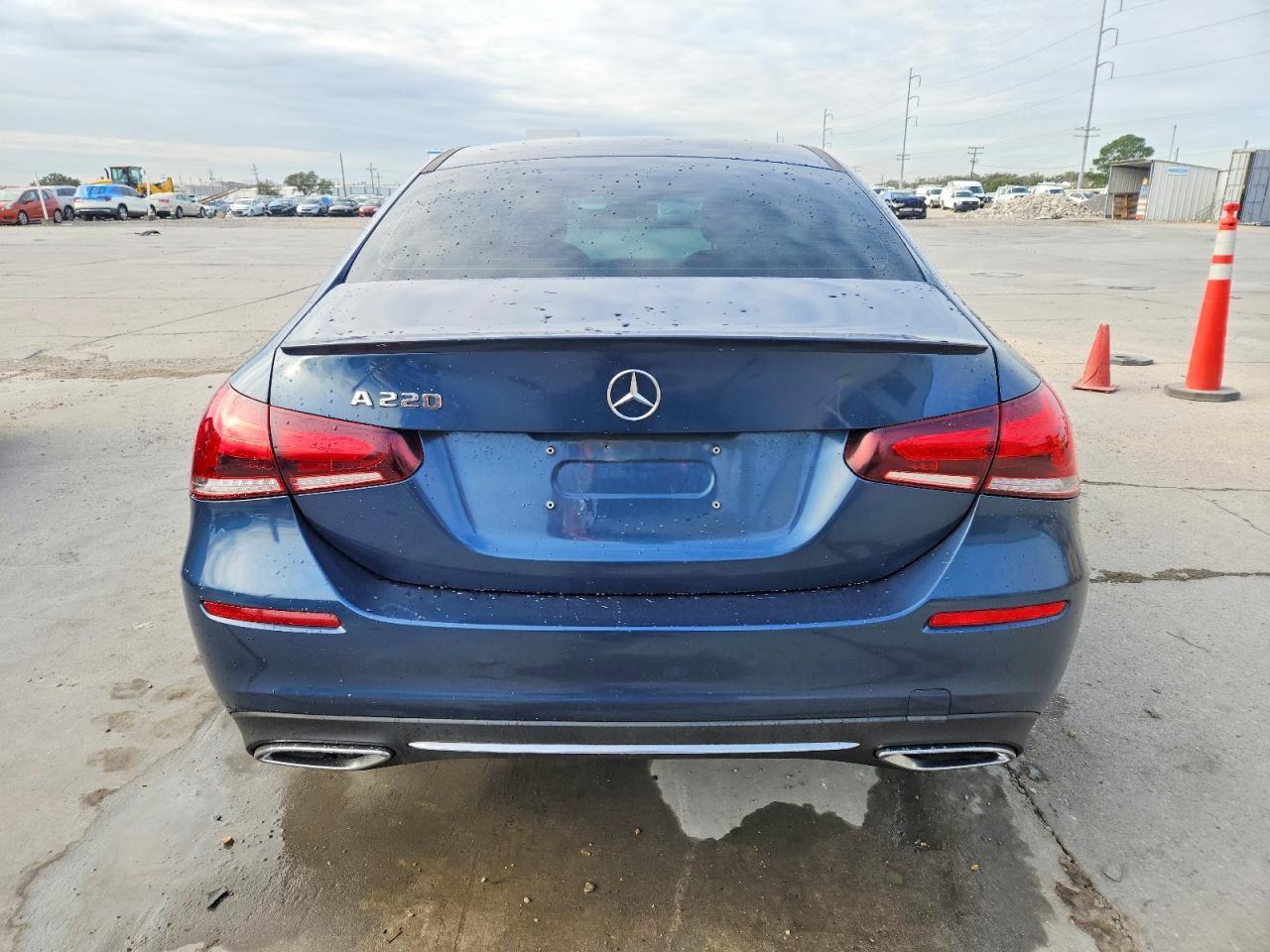 2019 Mercedes-Benz A 220 - zdjęcie 6