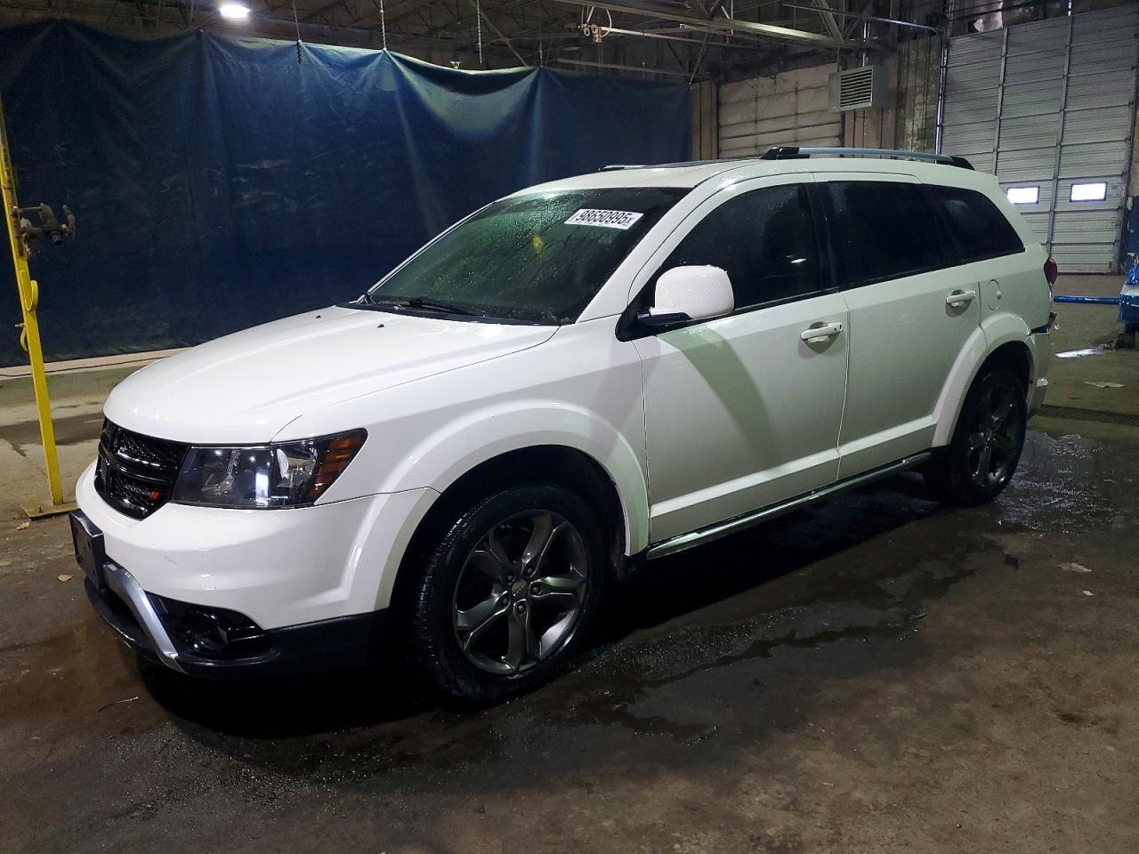 2016 Dodge Journey Crossroad - zdjęcie główne