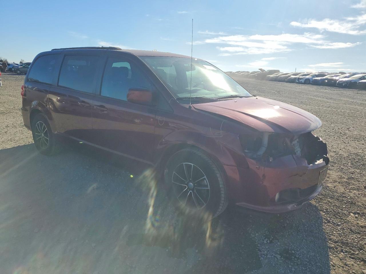 2018 Dodge Grand Caravan Gt - zdjęcie 4