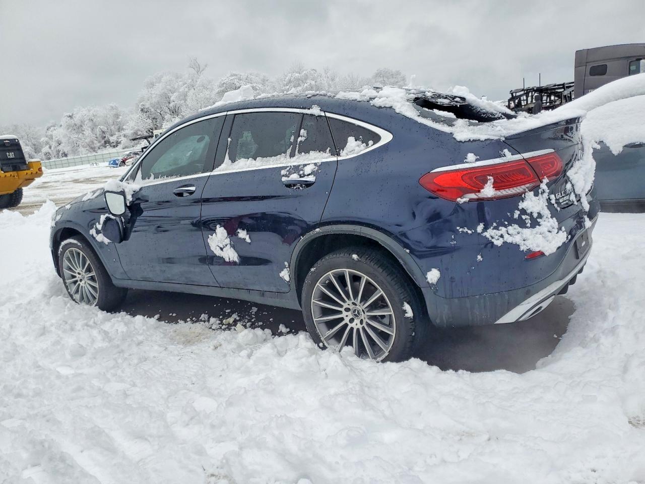 2021 Mercedes-Benz Glc Coupe 300 4Matic - zdjęcie 2