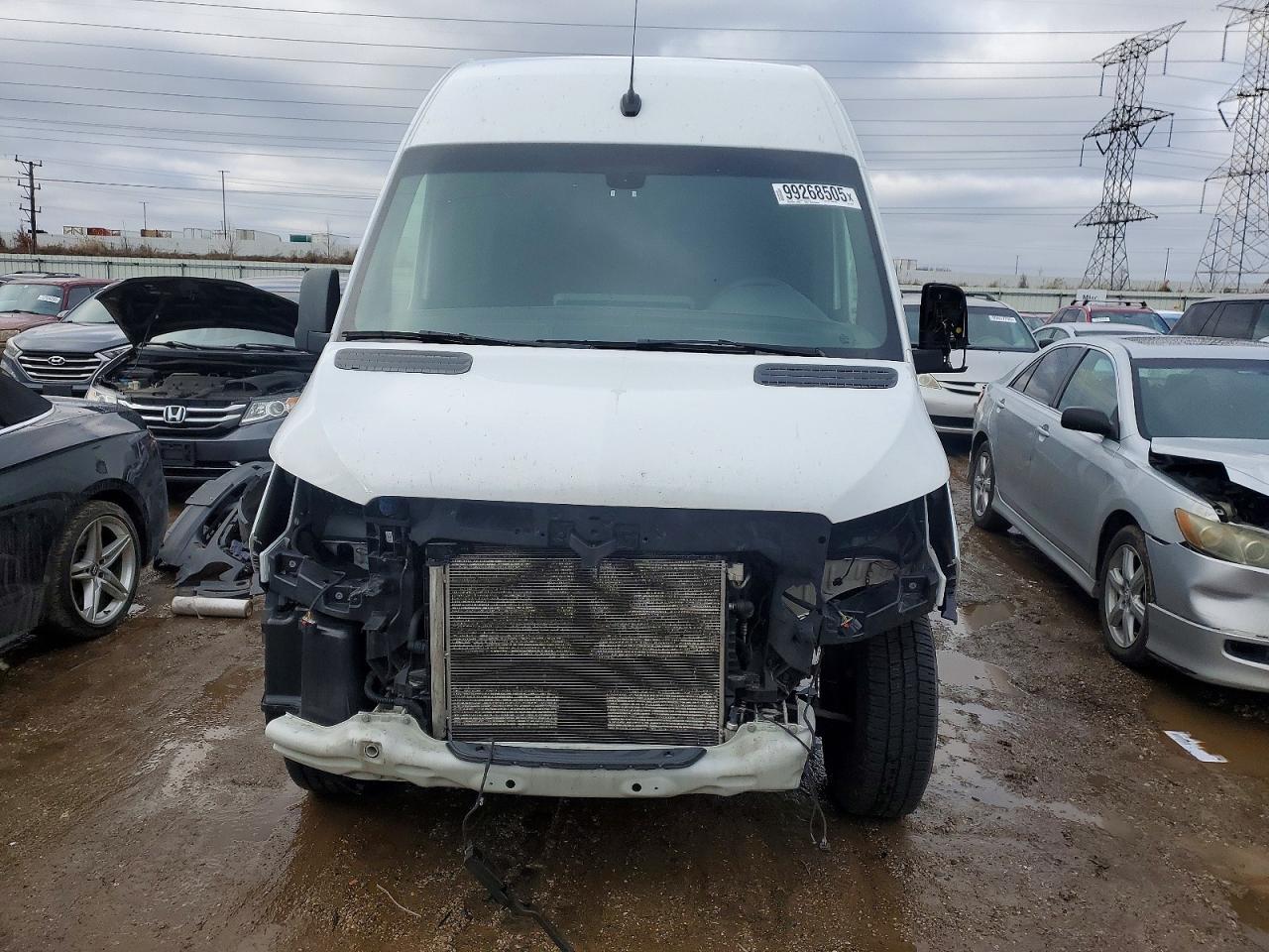 2024 Mercedes-Benz Sprinter 2500 - zdjęcie 5