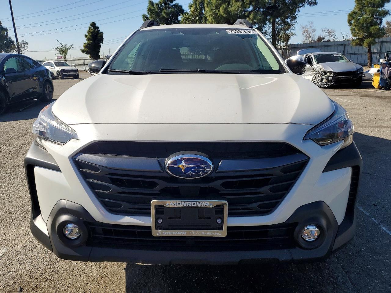 2025 Subaru Outback Premium - zdjęcie 5