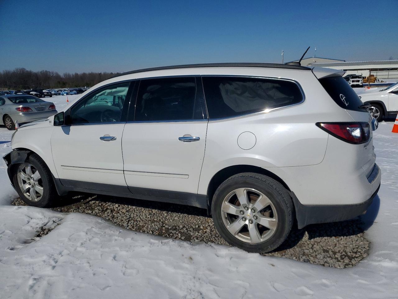 2016 Chevrolet Traverse Ltz - zdjęcie 2