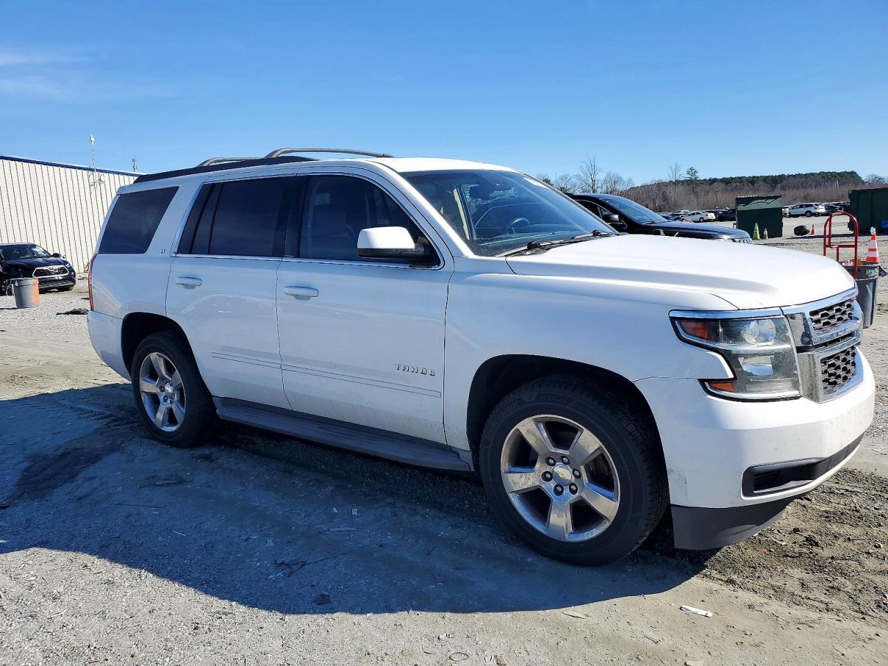 2015 Chevrolet Tahoe C1500 Lt - zdjęcie 4