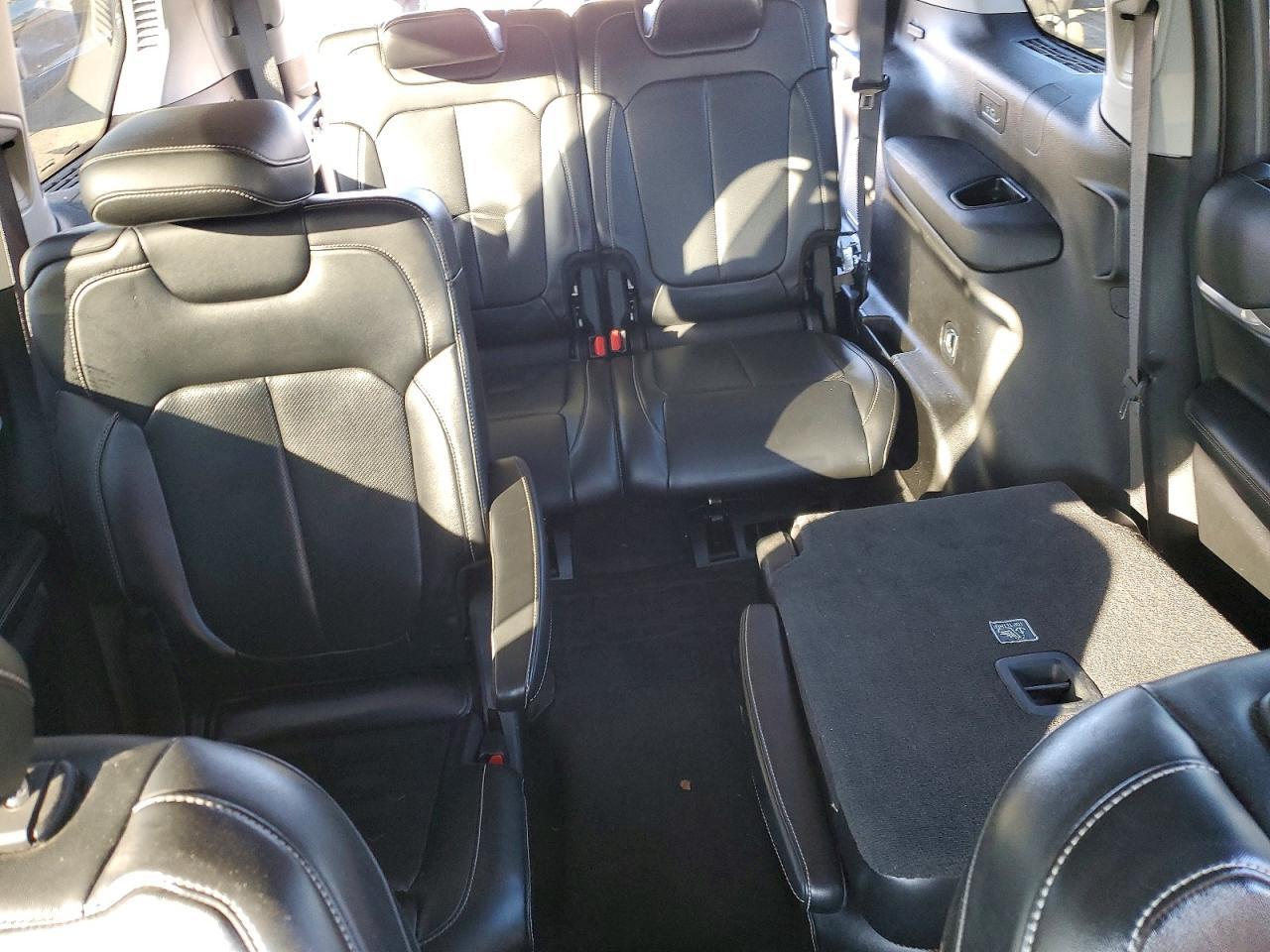 2021 Jeep Grand Cherokee L Limited - zdjęcie 10