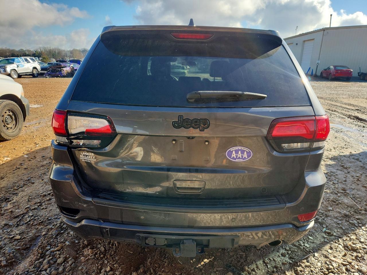 2021 Jeep Grand Cherokee Laredo - zdjęcie 6