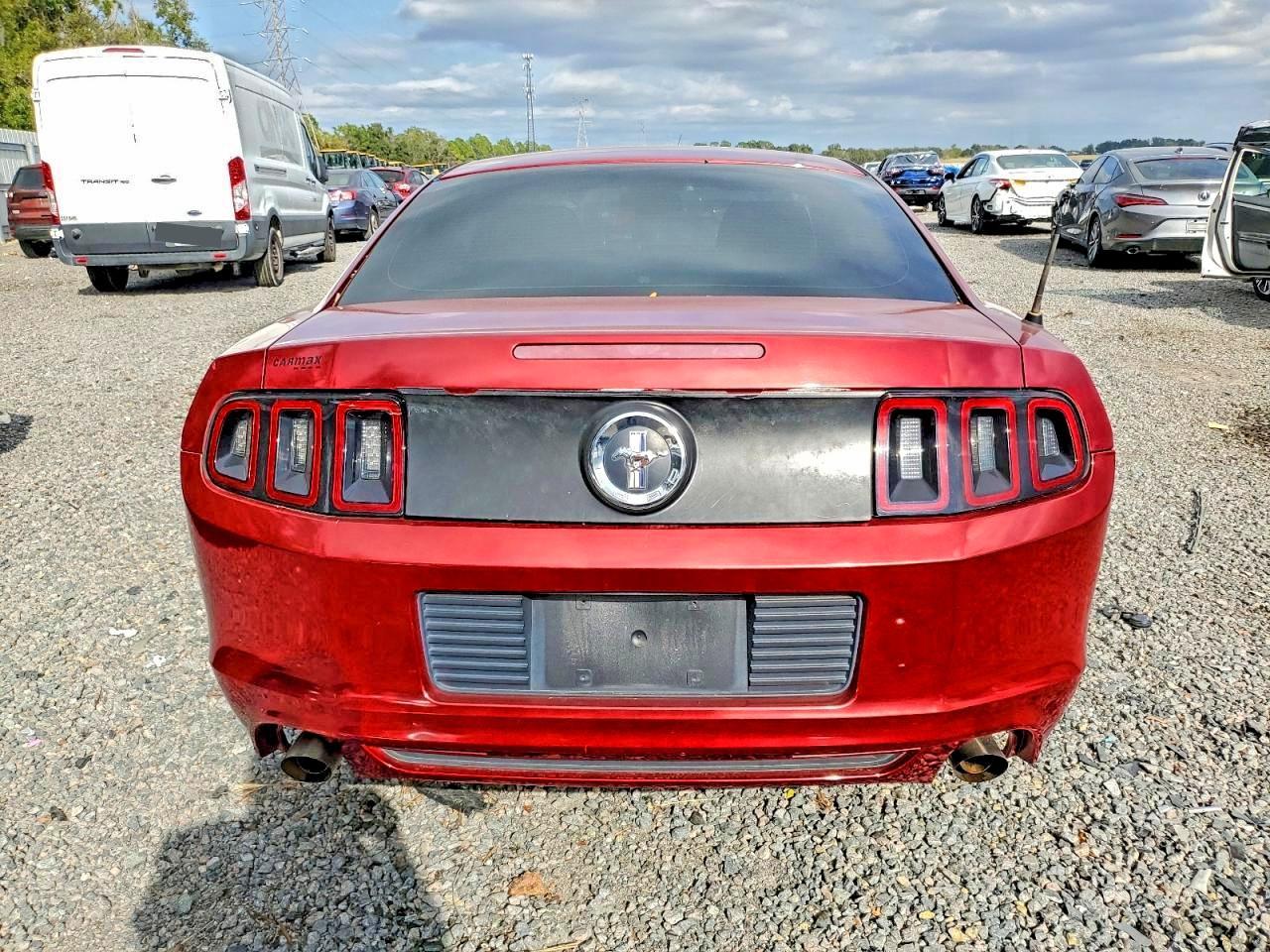 2014 Ford Mustang - zdjęcie 6