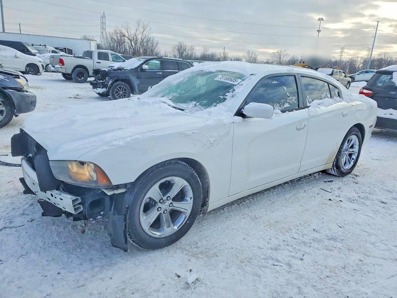 2013 Dodge Charger Sxt - zdjęcie główne