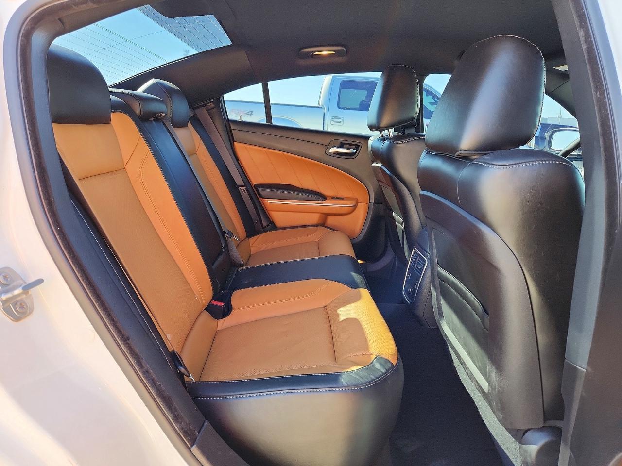 2019 Dodge Charger Sxt - zdjęcie 10