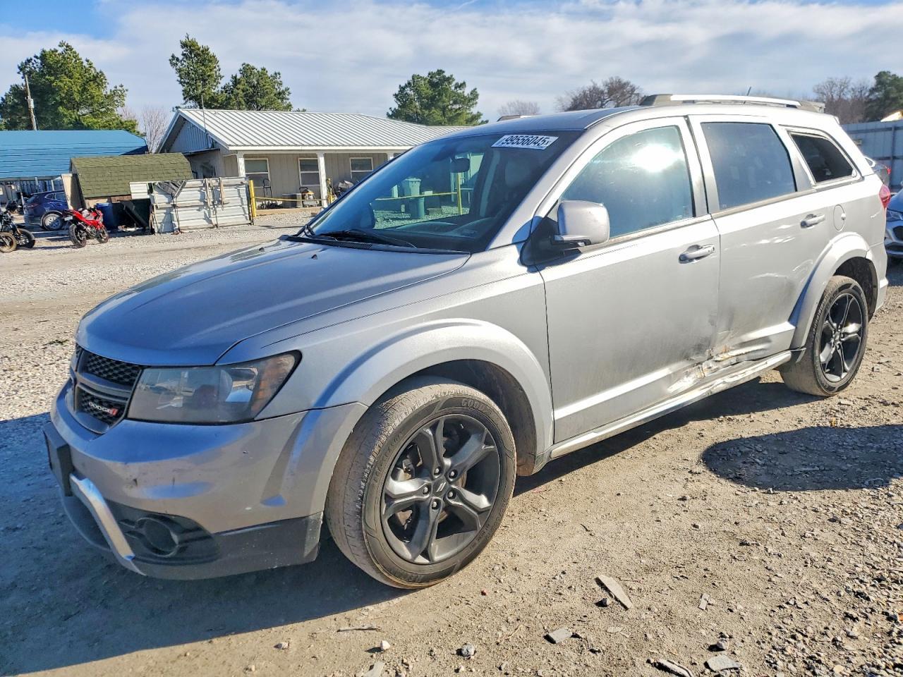 2018 Dodge Journey Crossroad - zdjęcie główne