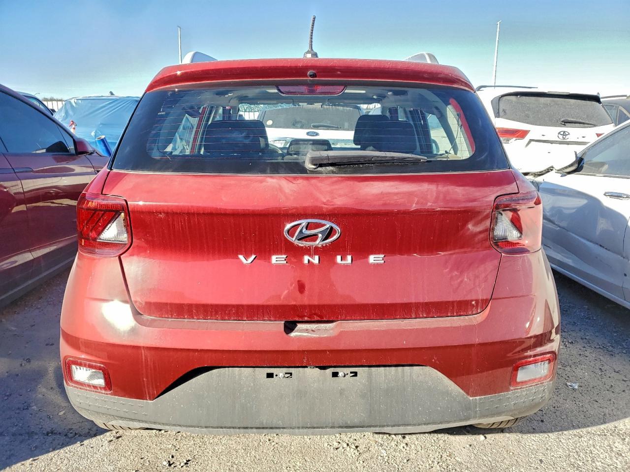 2025 Hyundai Venue Sel - zdjęcie 6