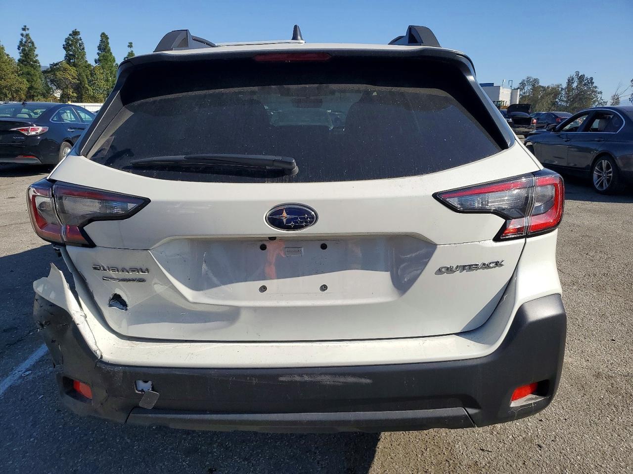 2025 Subaru Outback Premium - zdjęcie 6