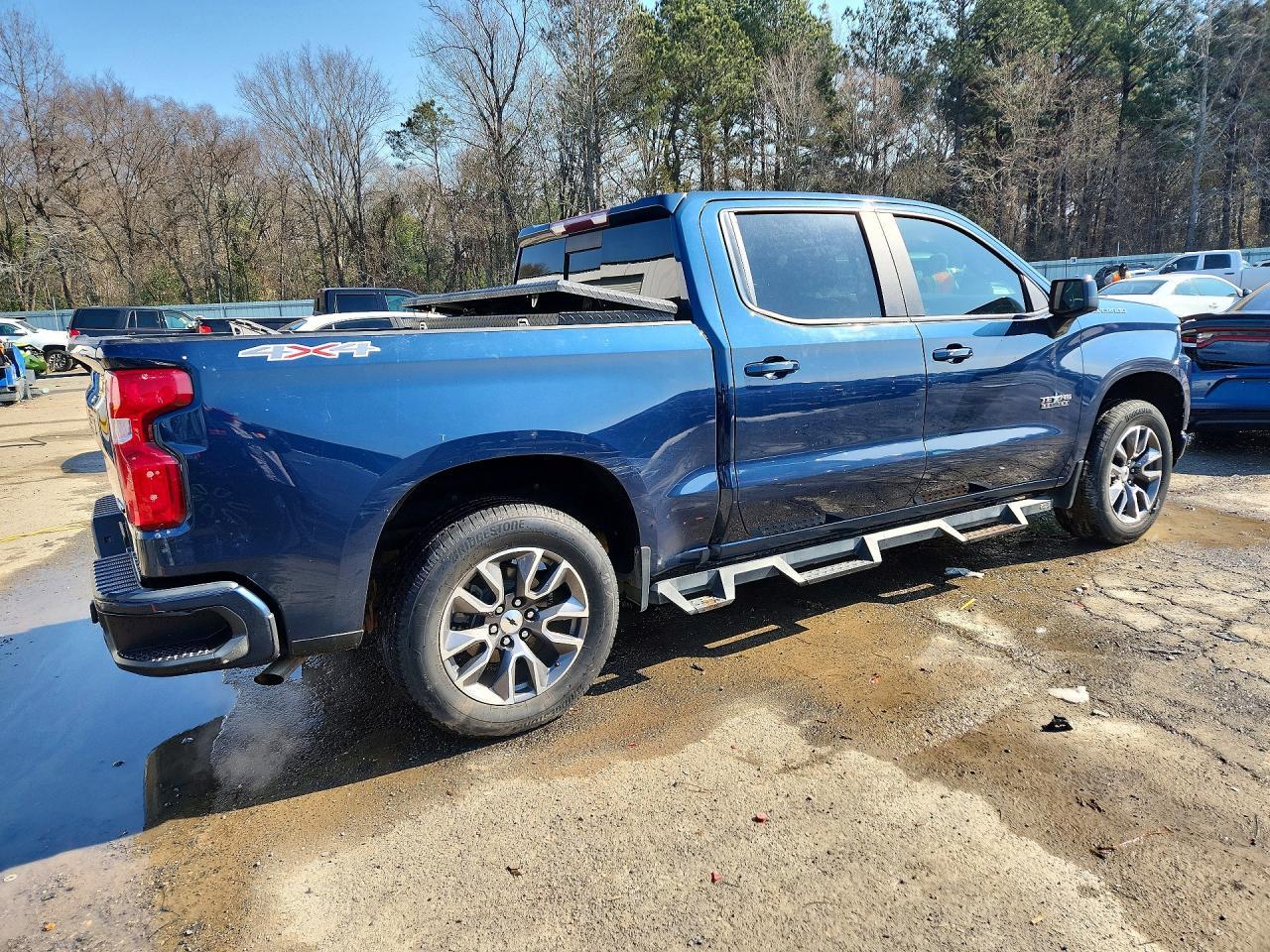 2020 Chevrolet Silverado K1500 Rst - zdjęcie 3