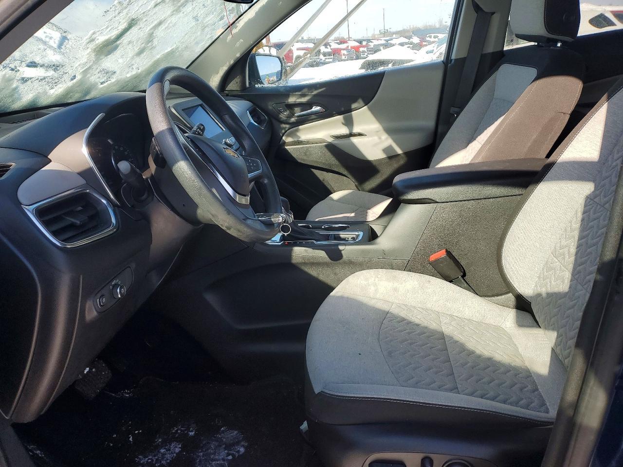 2022 Chevrolet Equinox Ls - zdjęcie 7